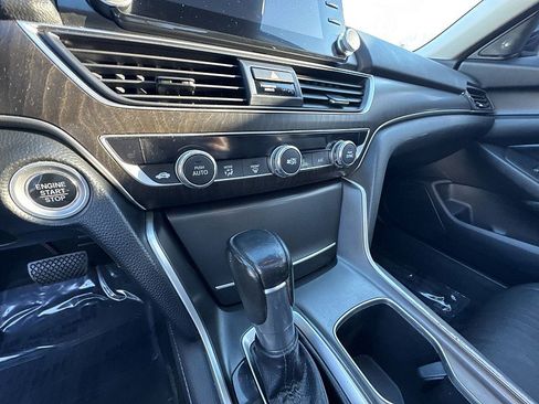 Used 2021 Honda Accord EX-L image 17