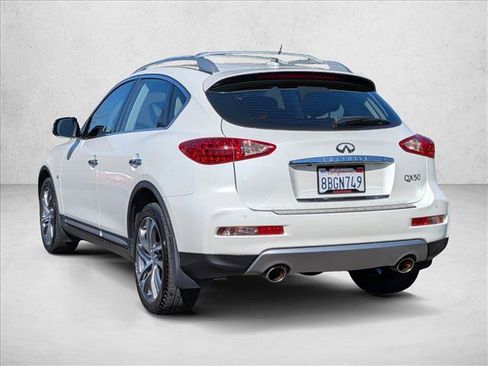 Used 2017 INFINITI QX50 AWD w/ Deluxe Touring Package image 8