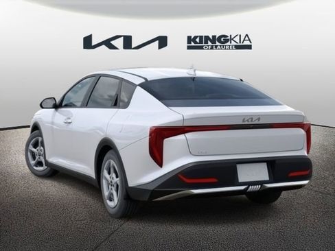 New 2025 Kia K4 LXS image 4