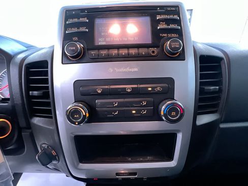 Used 2014 Nissan Titan PRO-4X AWD/4WD image 26