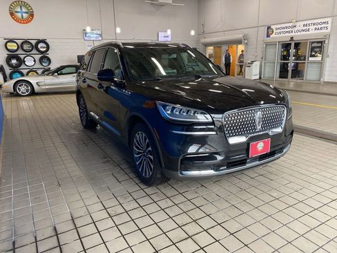 Used 2022 Lincoln Aviator Reserve image 17