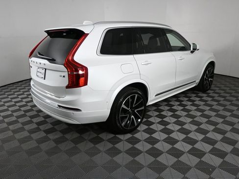 Used 2025 Volvo XC90 B5 Plus w/ Protection Package Premier image 24