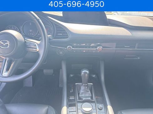 Used 2025 MAZDA MAZDA3 s FWD image 22