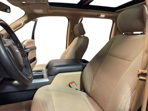 Used 2016 Ford F150 XLT w/ Equipment Group 302A Luxury image 15