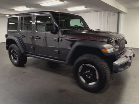 Used 2019 Jeep Wrangler Unlimited Rubicon w/ Dual Top Group AWD/4WD image 2