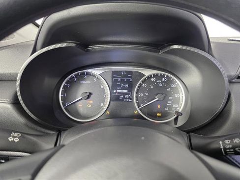 Used 2025 Nissan Versa S FWD image 31