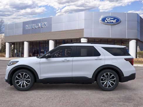 New 2026 Ford Explorer ST-Line AWD/4WD image 26