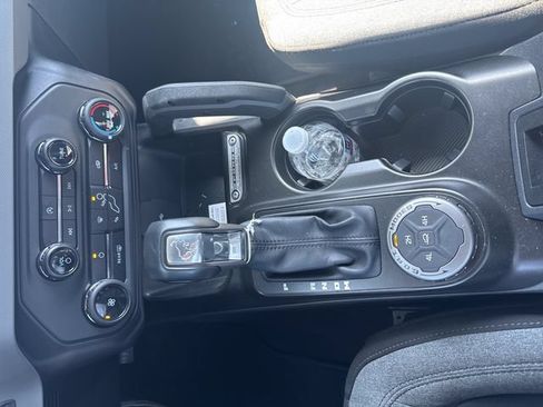 Used 2022 Ford Bronco Big Bend AWD/4WD image 8