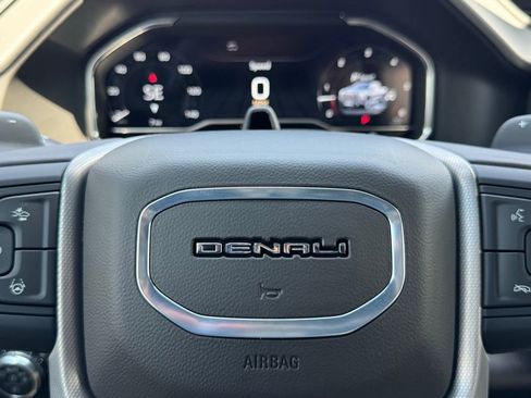 New 2025 GMC Sierra 1500 Denali image 24