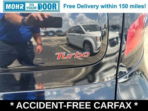 Used 2019 Kia Soul ! FWD image 8