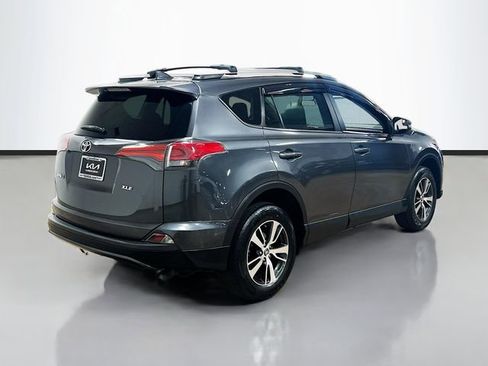 Used 2016 Toyota RAV4 XLE FWD image 7