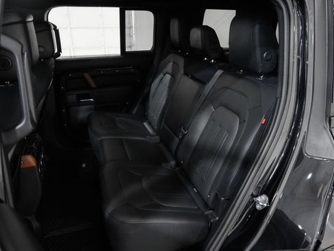 Used 2020 Land Rover Defender 110 X AWD/4WD image 29