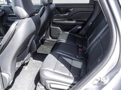 Used 2022 Lincoln Corsair AWD w/ Premium Package image 22