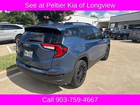 Used 2024 GMC Terrain SLT w/ Elevation Edition AWD/4WD image 4
