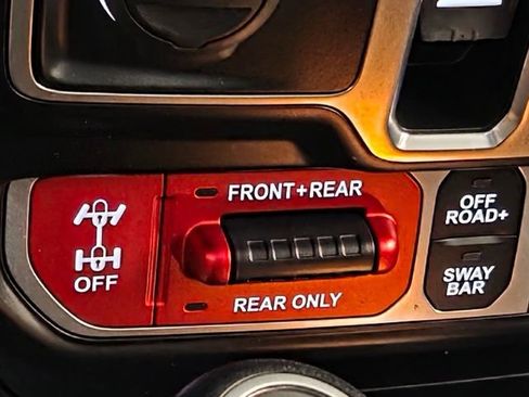 Used 2020 Jeep Gladiator Rubicon AWD/4WD image 31