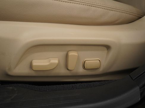 Used 2017 Subaru Outback 2.5i Limited image 26