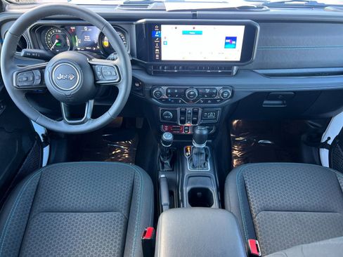 Certified 2025 Jeep Wrangler Unlimited Rubicon 4xe w/ Safety Group image 13