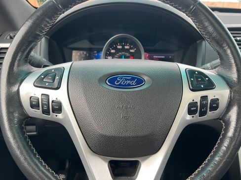 Used 2013 Ford Explorer Sport w/ Class III Trailer Tow Pkg image 22