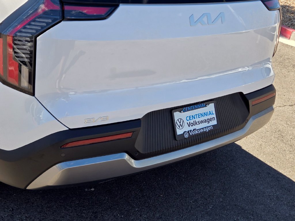 Used 2026 Kia EV9 Light RWD image 5