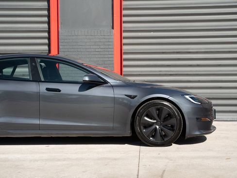 Used 2023 Tesla Model S AWD/4WD image 6