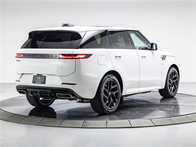 New 2027 Land Rover Range Rover Sport Battersea AWD/4WD image 5
