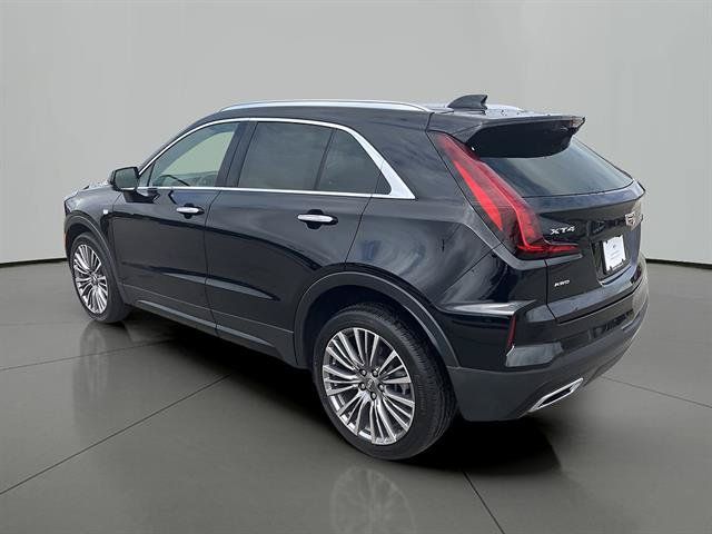 Certified 2024 Cadillac XT4 Premium Luxury AWD/4WD image 3