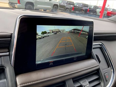 Used 2023 GMC Yukon SLT image 27