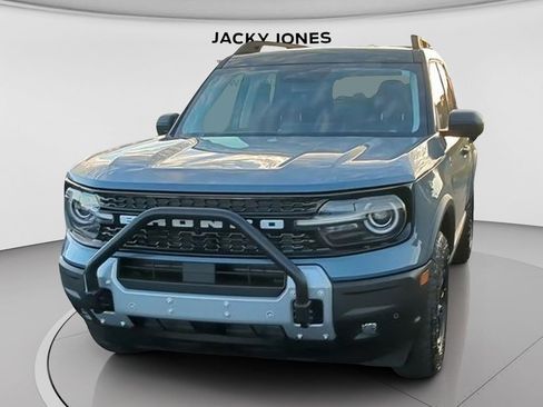 New 2025 Ford Bronco Sport Outer Banks w/ Sasquatch Outer Banks Package AWD/4WD image 3
