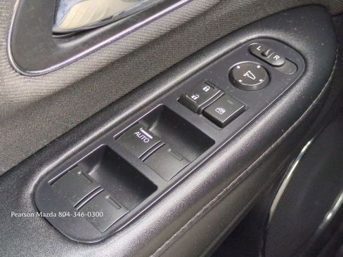 Used 2020 Honda HR-V EX image 25