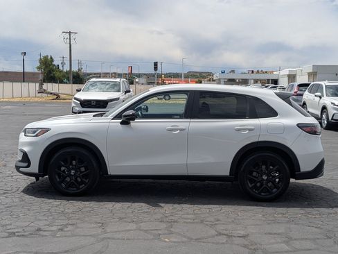 Used 2024 Honda HR-V Sport image 9