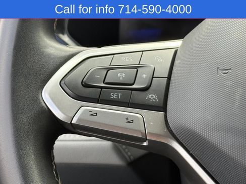 Used 2024 Volkswagen Taos SE AWD/4WD image 18