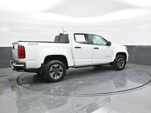 Used 2021 Chevrolet Colorado Z71 AWD/4WD image 7