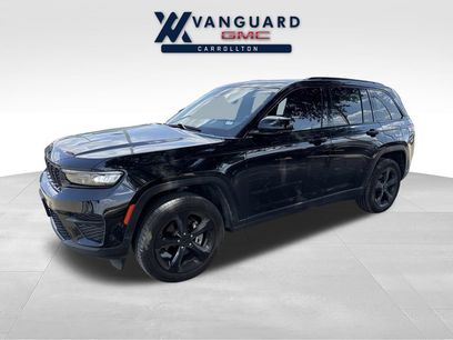 Used 2023 Jeep Grand Cherokee Altitude