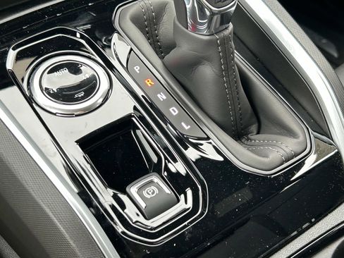 New 2026 Chevrolet Colorado LT w/ LT Convenience Package image 24