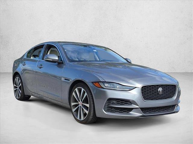 Used 2020 Jaguar XE S RWD image 3
