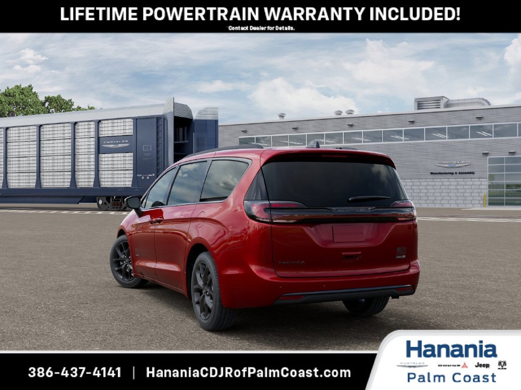 New 2027 Chrysler Pacifica Select FWD image 3