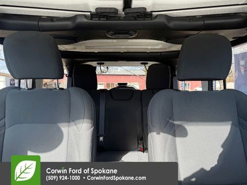 Used 2023 Jeep Wrangler Sport image 33