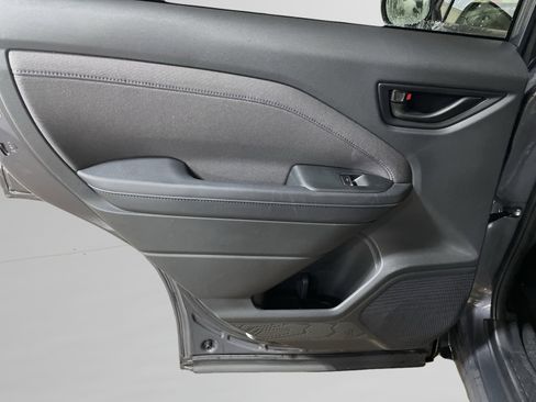 Used 2025 Subaru Forester Premium image 10