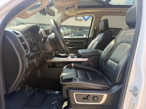 Used 2020 RAM 1500 Laramie AWD/4WD image 15