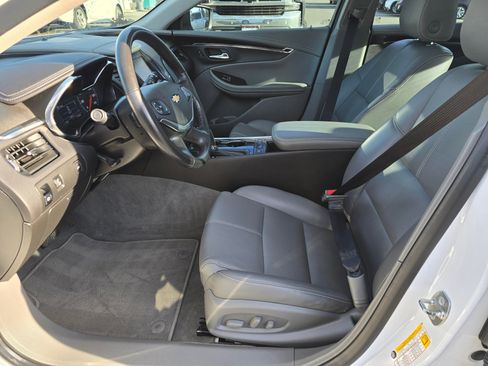 Used 2019 Chevrolet Impala LT image 29
