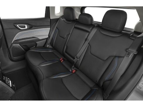 Used 2022 Jeep Compass Latitude w/ Convenience Group AWD/4WD image 84