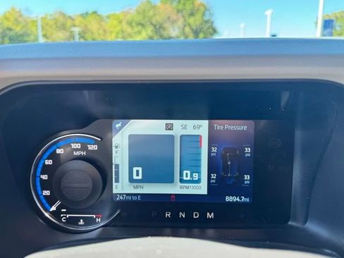 Used 2023 Ford Bronco Badlands image 10