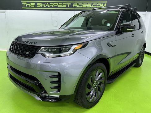 Used 2023 Land Rover Discovery S R-Dynamic AWD/4WD image 5