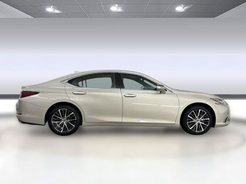 Certified 2025 Lexus ES 350 w/ Premium Package FWD image 8