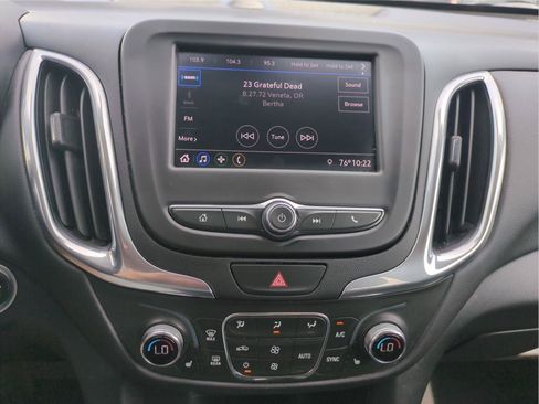 Used 2021 Chevrolet Equinox LT FWD image 23
