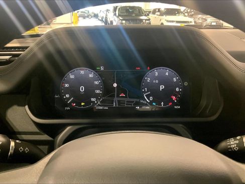 Certified 2025 Land Rover Defender 110 S AWD/4WD image 26