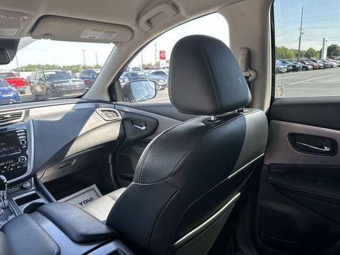 Used 2023 Nissan Murano SV w/ SV Midnight Edition Package AWD/4WD image 11