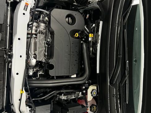 New 2026 Chevrolet Equinox LT AWD/4WD image 35