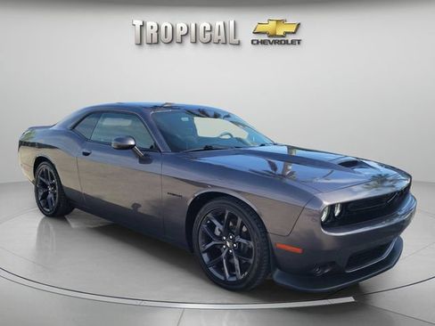 Used 2022 Dodge Challenger R/T w/ Blacktop Package RWD image 6