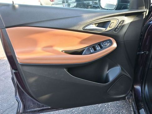 Used 2021 Buick Encore GX Essence w/ Experience Buick Package image 17